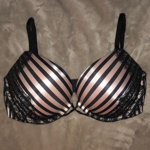 Victoria Secret Bombshell Bra